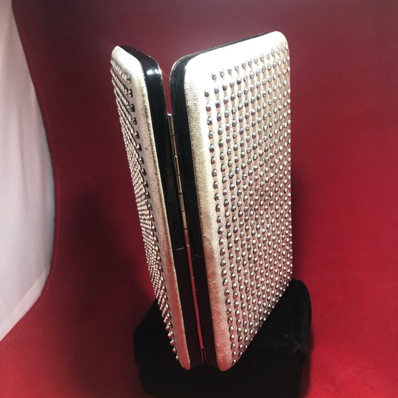 Silver Rhinestone clutch/Wallet- - Picture 3 of 6